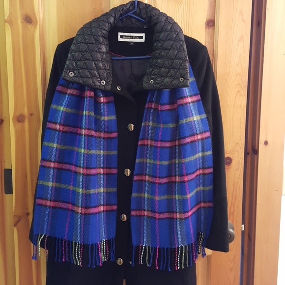 Soft & bright plaid scarf - Picture 2 of 3